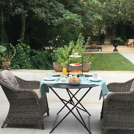 Chambre Cote Jardin Ним Екстериор снимка