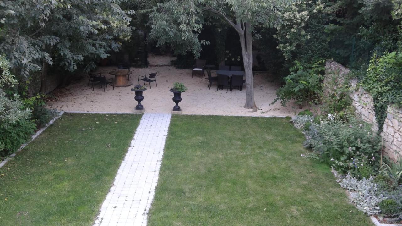 Chambre Cote Jardin Ним Екстериор снимка