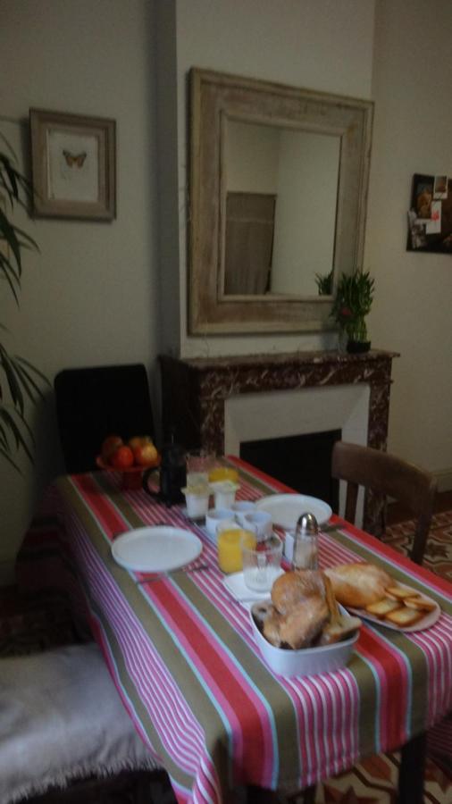Chambre Cote Jardin Ним Екстериор снимка
